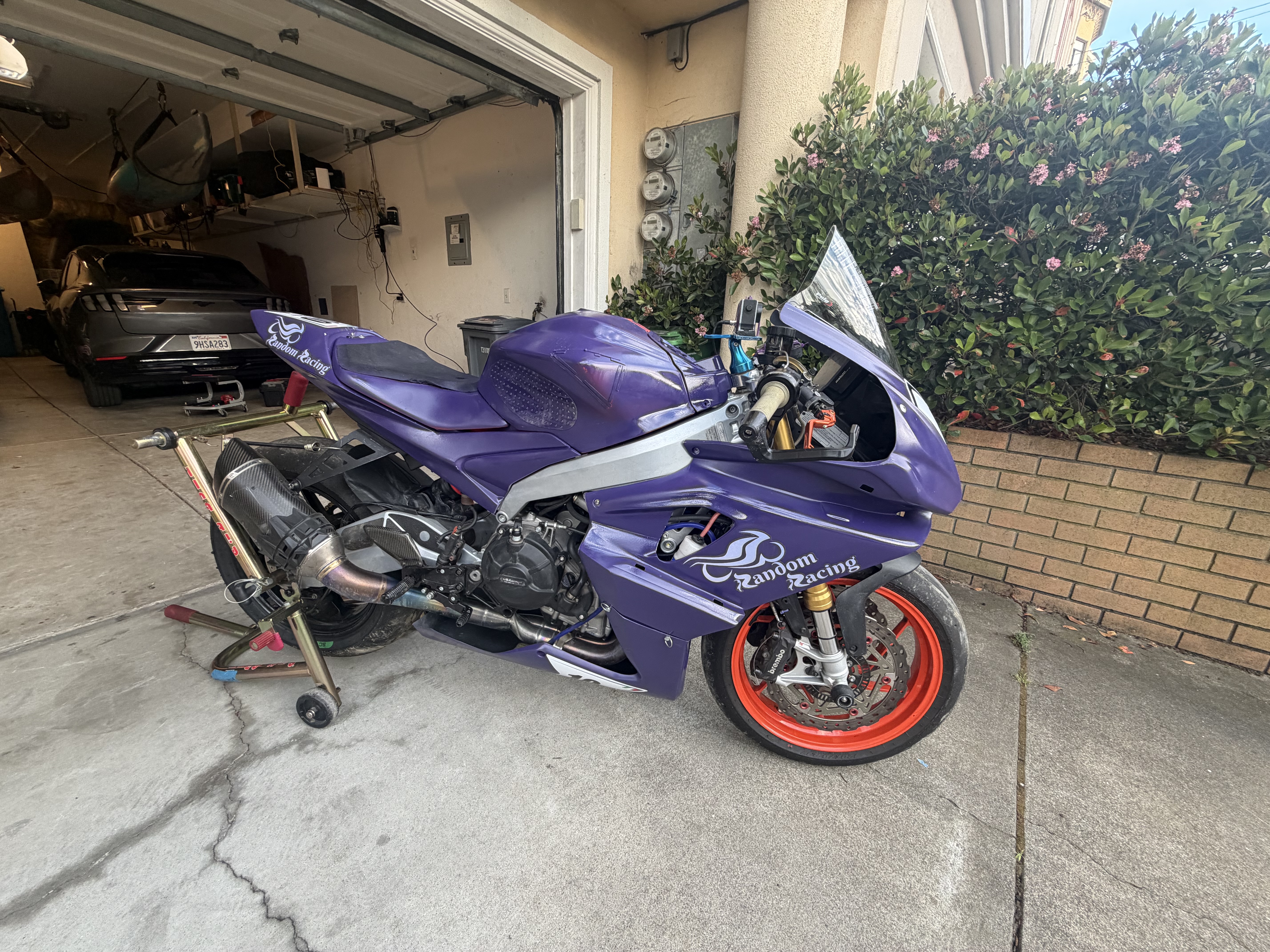 Randomly Got a New Bike – Random Racing